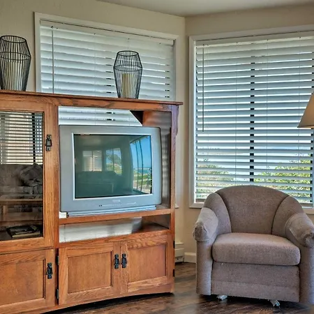 Smith River Vintage Cabin Oceanfront Deck And Views Exterior photo